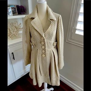 Very feminine, Xoxo pea coat size Small!